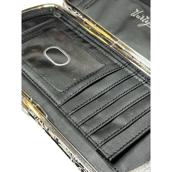 Thirty one black and white playful parade print hard shell  wallet - Picture 9 of 11